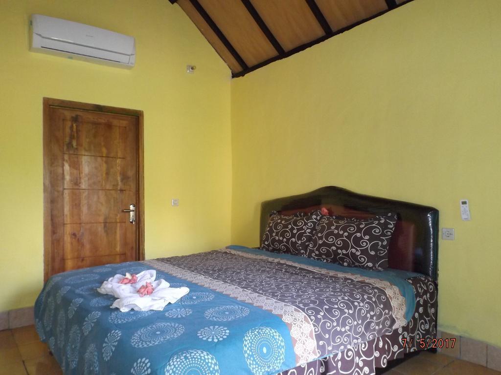 Aura Guest House Gili Air Exterior photo
