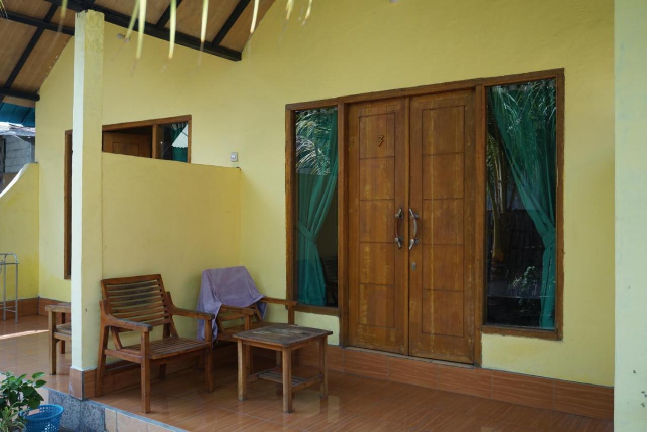 Aura Guest House Gili Air Exterior photo
