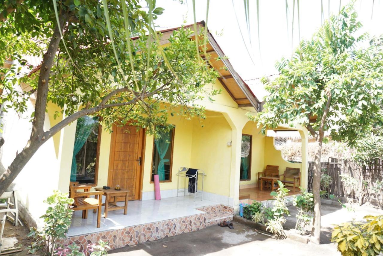 Aura Guest House Gili Air Exterior photo